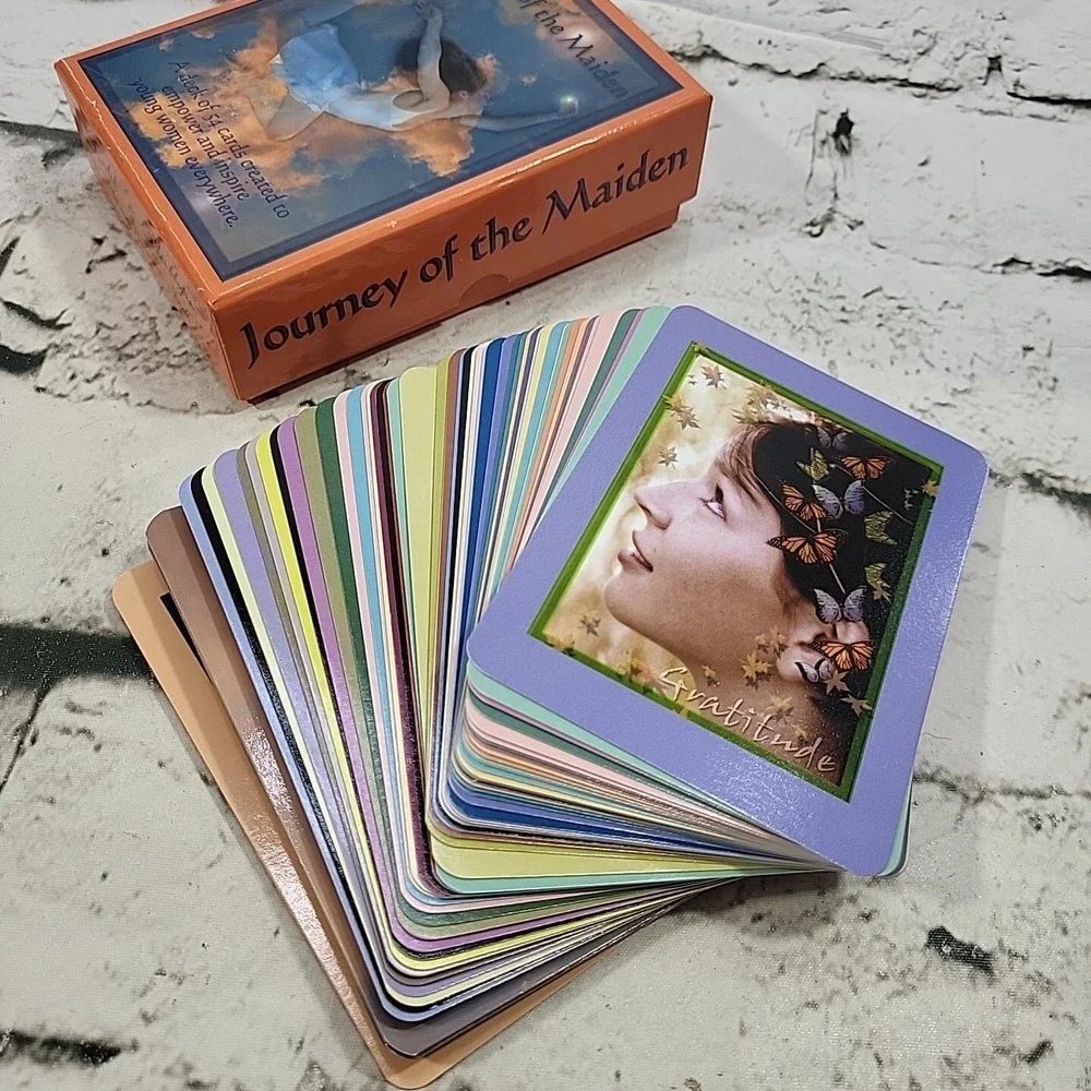 Field & Phillips Journey Of The Maiden 54 Cards To Encourage And Inspire
